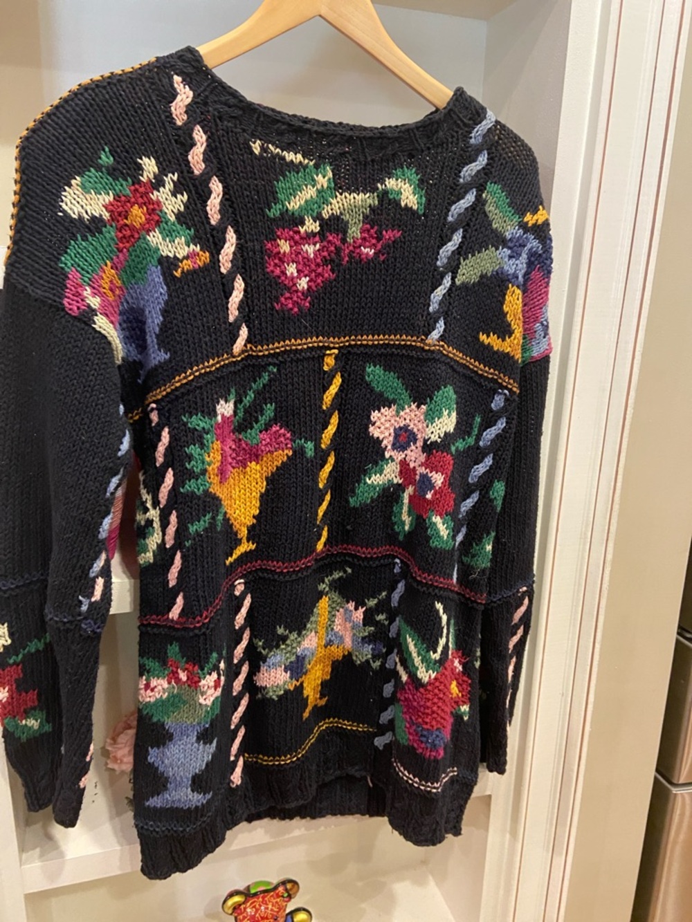 Vintage 90s Black Floral Knit Sweater - Women